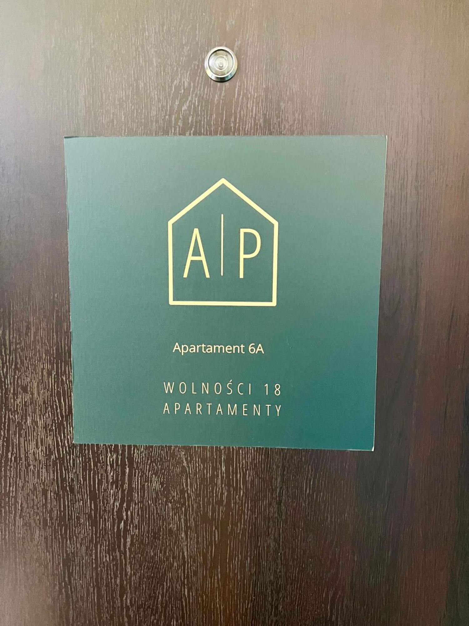 Apartamenty Wolnosci 18 Częstochowa Esterno foto